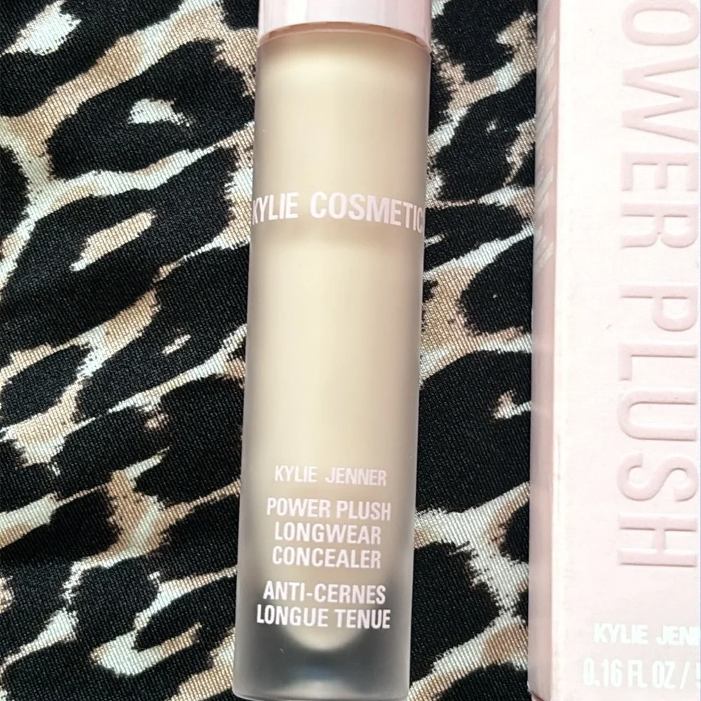 Brand New Kylie Cosmetics Power Plush Longwear Concealer 1C Fair Dark Circles